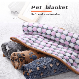 Soft and Fluffy High Quality Fluffy Cute Star Printing Pet Mat Warm and Comfortable Pet Blanket for Dogs and Cats Pet Supplies - Gray stars pattern -